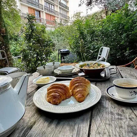 Couette-café Le Grand Maulnes *
