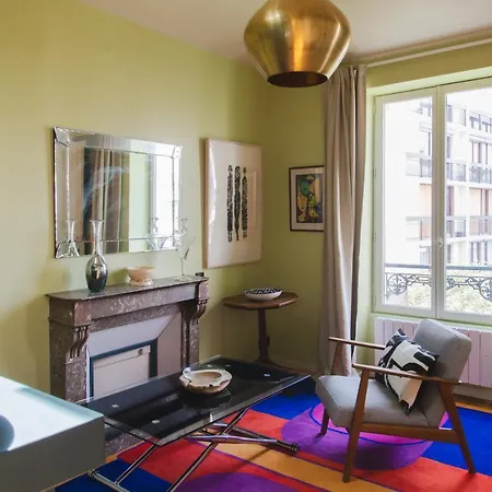 Bed and Breakfast Le Grand Maulnes 4*