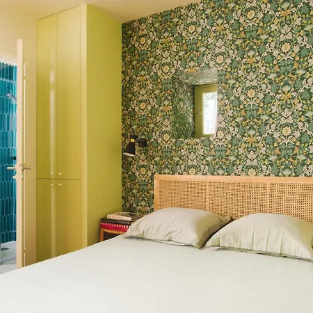 Le Grand Maulnes Bed & Breakfast Paris